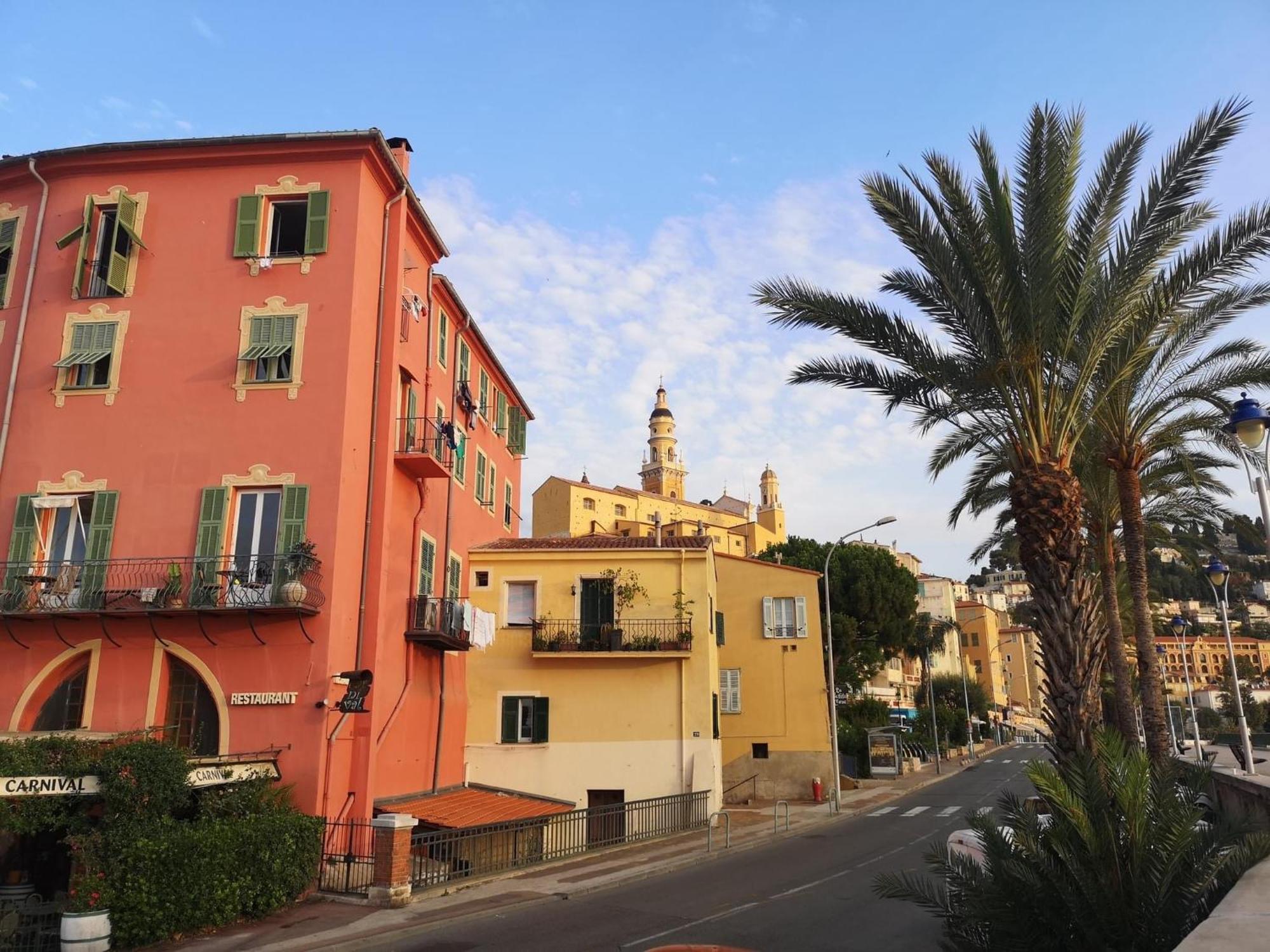 Prato Home - Apartment Near The Beach In مينتون المظهر الخارجي الصورة