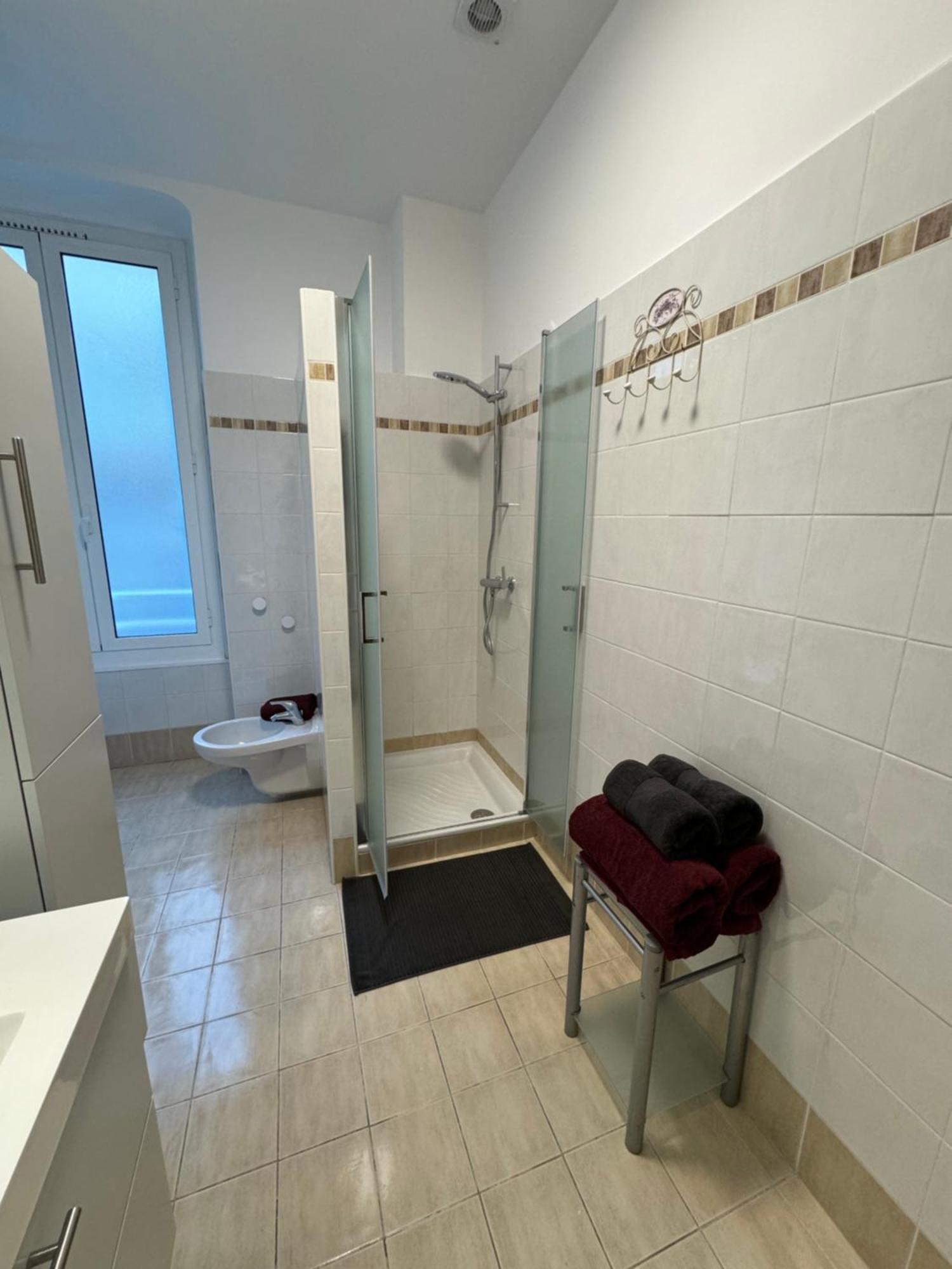Prato Home - Apartment Near The Beach In مينتون المظهر الخارجي الصورة