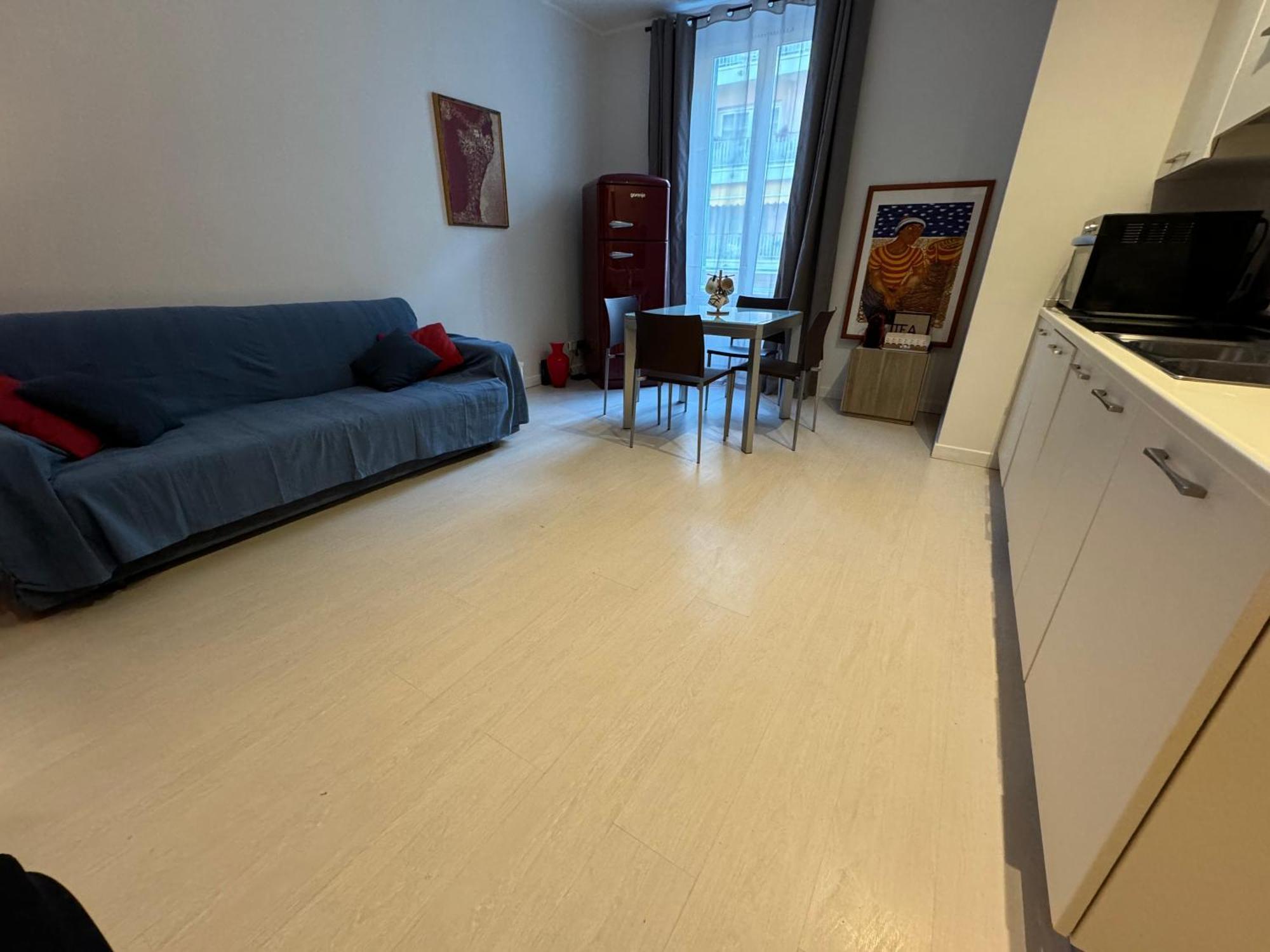 Prato Home - Apartment Near The Beach In مينتون المظهر الخارجي الصورة